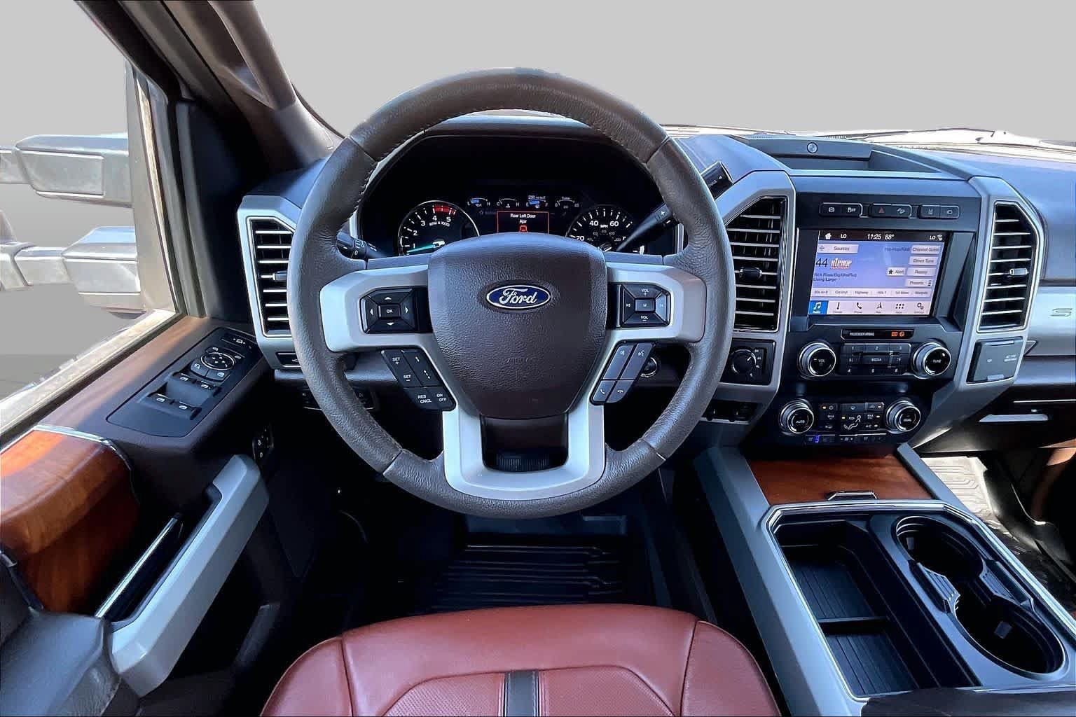 Used 2019 Ford F350 King Ranch w/ King Ranch Ultimate Package AWD/4WD image 6