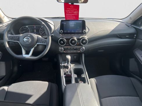 Certified 2023 Nissan Sentra SV image 9