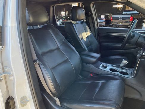 Used 2019 Jeep Grand Cherokee Limited w/ Luxury Group II image 22