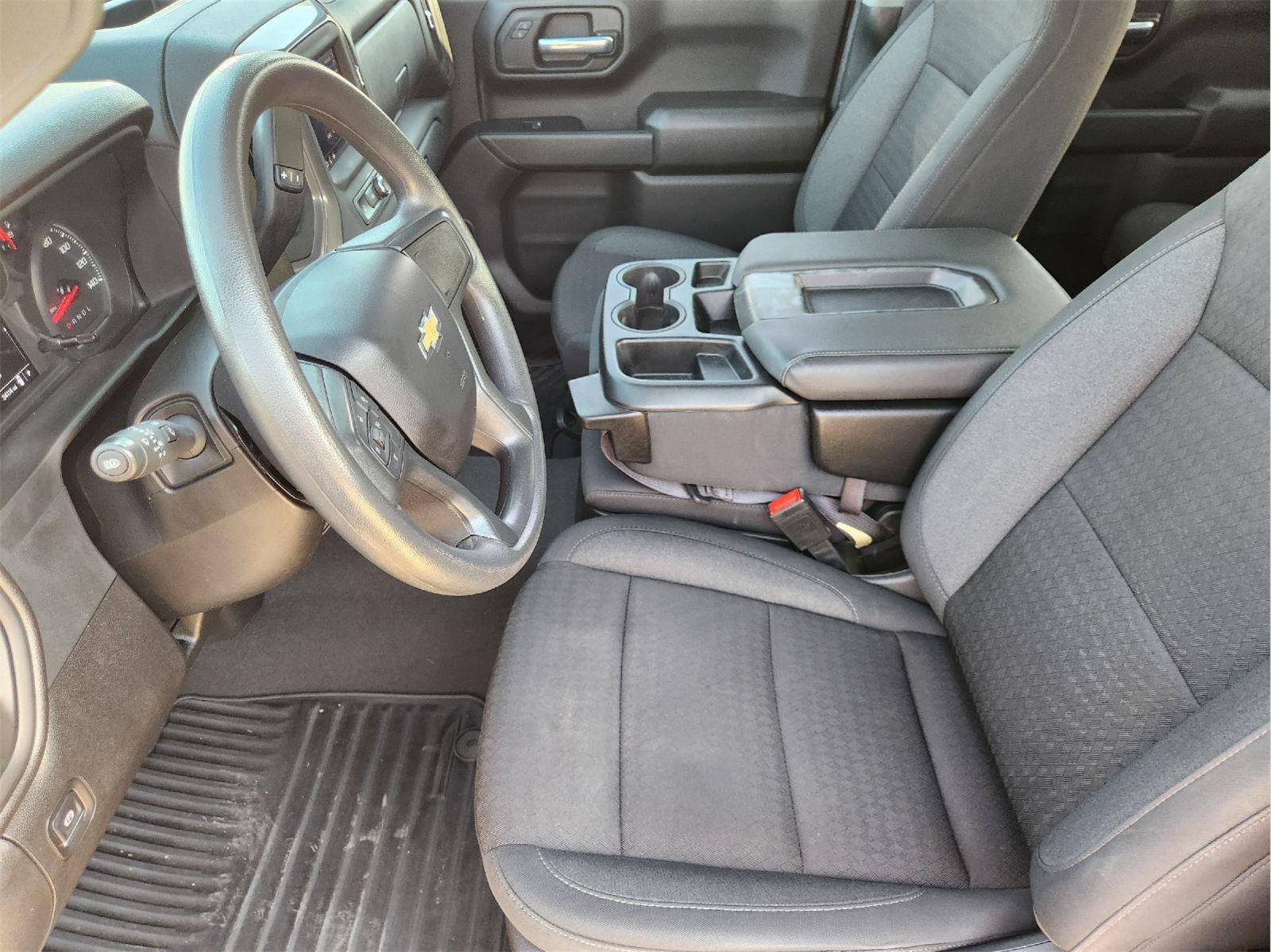 Used 2024 Chevrolet Silverado 1500 Custom RWD image 13