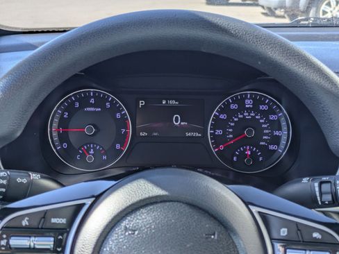 Used 2023 Kia Forte LXS w/ LXS Technology Package FWD image 22
