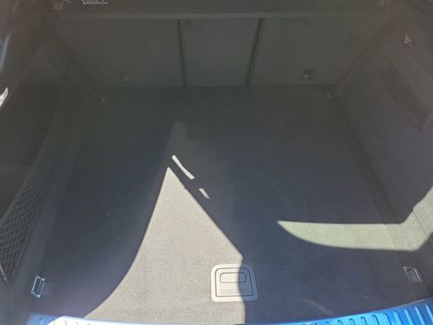 New 2026 Porsche Cayenne GTS image 17