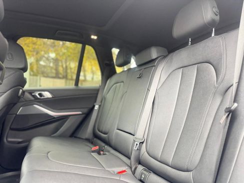 Used 2021 BMW X5 xDrive40i w/ Convenience Package image 19