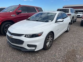 Used 2018 Chevrolet Malibu LT image 1