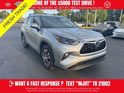 Used 2024 Toyota Highlander XLE