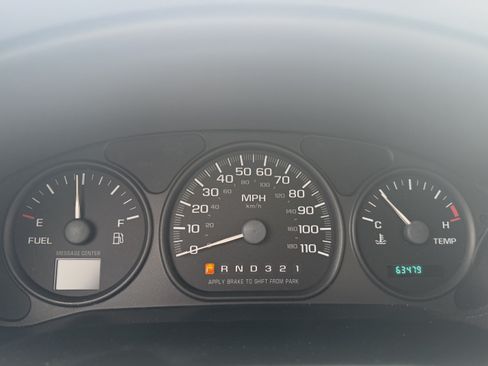 Used 2003 Chevrolet Venture Extended w/ Climate Package FWD image 6