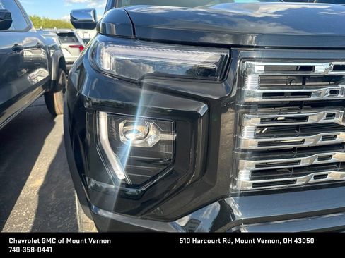 New 2026 GMC Canyon Denali w/ LPO, Denali Black Edition AWD/4WD image 19
