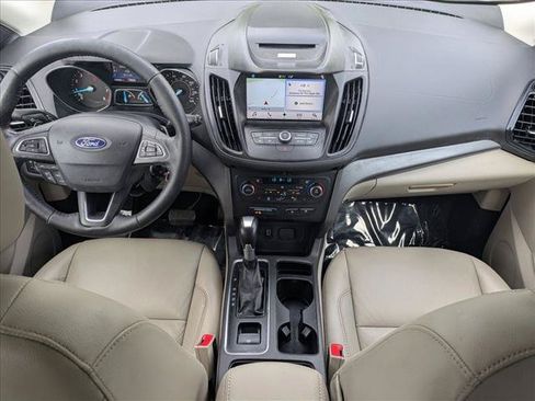 Used 2017 Ford Escape SE w/ SE Leather Comfort Package FWD image 17