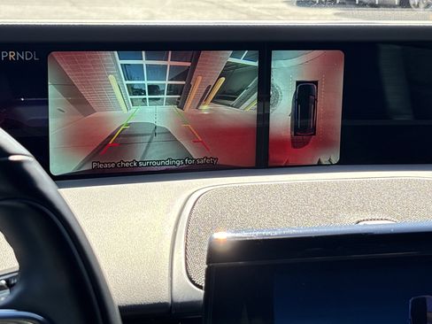 Used 2024 Lincoln Nautilus Reserve w/ Equipment Group 202A image 25