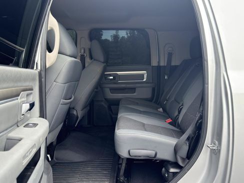 Used 2014 RAM 3500 Big Horn AWD/4WD image 12
