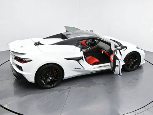Used 2025 Chevrolet Corvette Z06 w/ Battery Protection Package RWD image 47