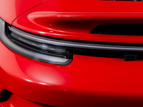 Used 2022 Porsche 911 GT3 image 12