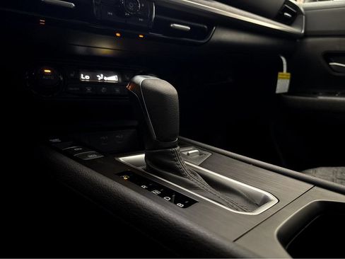 New 2026 Nissan Kicks SV w/ SV Premium Package FWD image 17