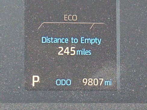 Certified 2025 Toyota Tundra SR5 w/ SR5 Convenience Package AWD/4WD image 31