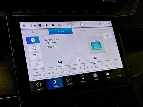 Used 2024 Jeep Grand Cherokee L Limited w/ Luxury Tech Group II image 21