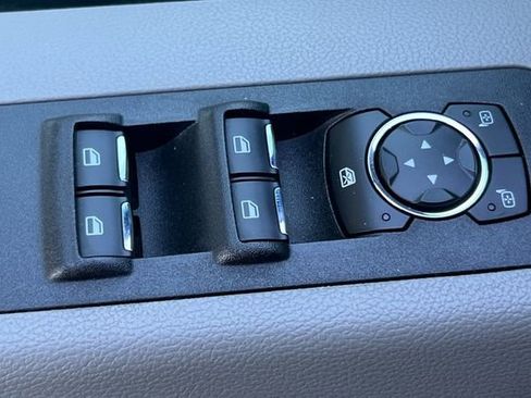 Used 2018 Ford F150 XL w/ Equipment Group 101A Mid image 12