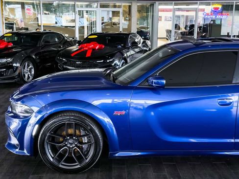 Used 2022 Dodge Charger Scat Pack image 10