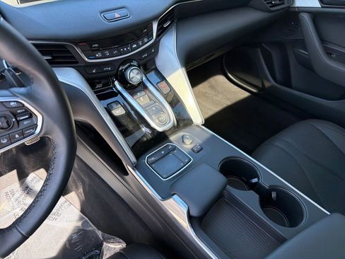 Used 2023 Acura TLX image 18