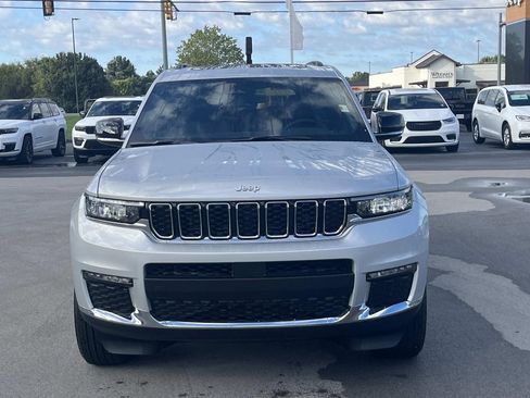 New 2025 Jeep Grand Cherokee L Limited image 2