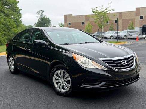 Used 2011 Hyundai Sonata GLS FWD image 1