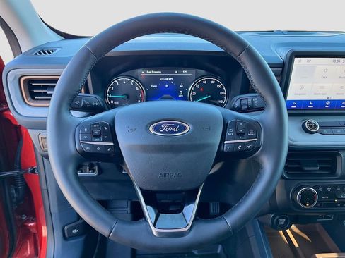 Used 2024 Ford Maverick Lariat w/ 4K Tow Package image 11