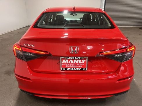 Used 2023 Honda Civic LX image 4