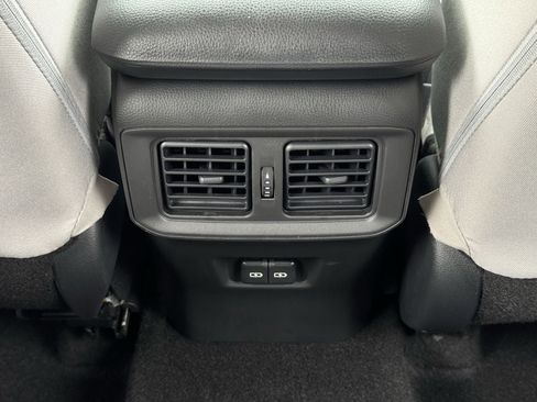 Used 2025 Toyota RAV4 XLE w/ Convenience Package FWD image 26