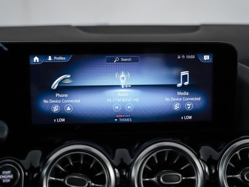 Certified 2022 Mercedes-Benz GLA 250 image 22