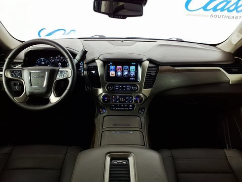Used 2018 GMC Yukon Denali RWD image 11