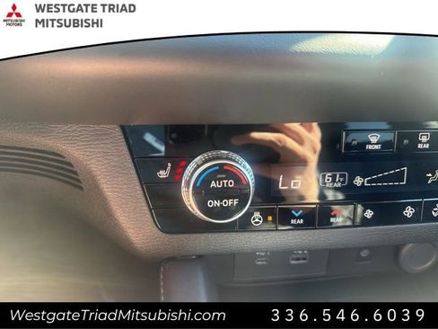 New 2025 Mitsubishi Outlander SEL image 29