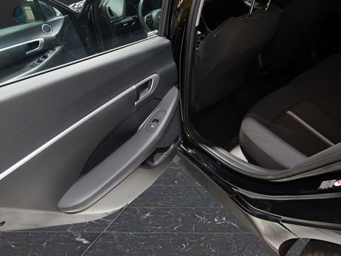 Used 2023 Hyundai Sonata SE image 21