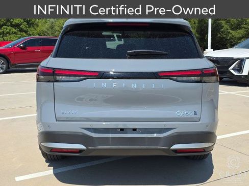 Certified 2026 INFINITI QX60 Luxe w/ Cargo Package AWD/4WD image 5