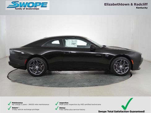 New 2024 Dodge Charger R/T w/ Plus Group image 2