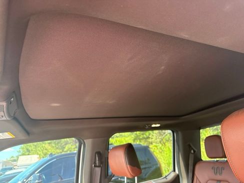 Used 2019 Ford F150 King Ranch w/ Equipment Group 601A Luxury AWD/4WD image 19