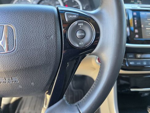 Used 2016 Honda Accord EX-L image 27