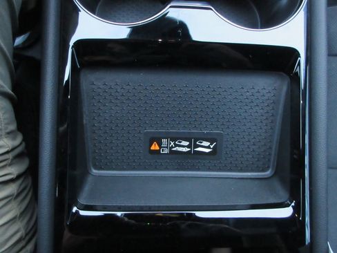 New 2026 Chevrolet Blazer EV RS image 32