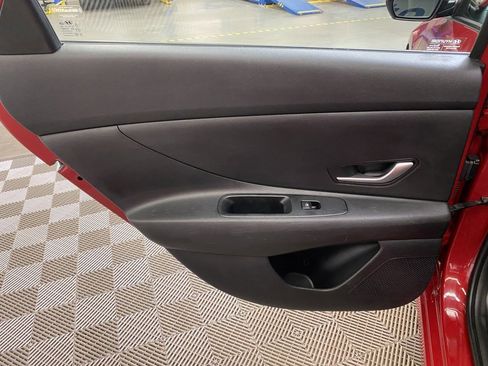 Used 2023 Hyundai Elantra SEL image 22