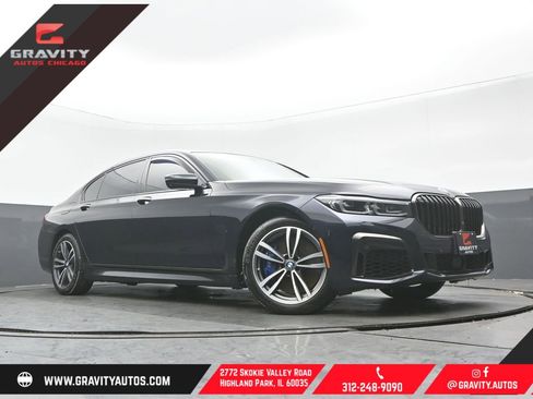 Used 2022 BMW 750i xDrive w/ Luxury Rear Seating Package image 1