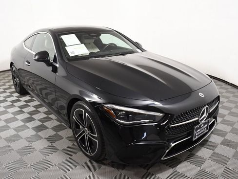 Used 2024 Mercedes-Benz CLE 300 4MATIC Coupe image 9