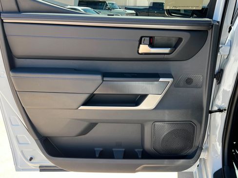 New 2026 Toyota Tundra Platinum AWD/4WD image 18