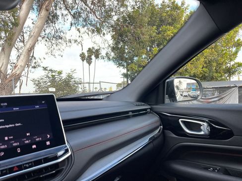 Used 2025 Jeep Compass Trailhawk w/ Trailer Tow Group image 35