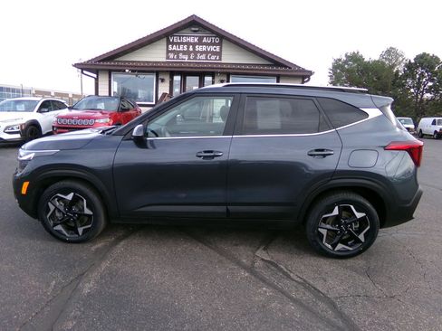 Used 2024 Kia Seltos EX image 6