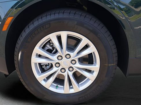 Certified 2026 Cadillac XT5 Luxury FWD image 10