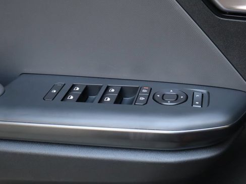 Used 2025 Kia K4 FWD image 30