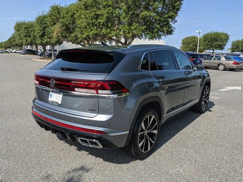 New 2025 Volkswagen Atlas Cross Sport SEL Premium R-Line image 5