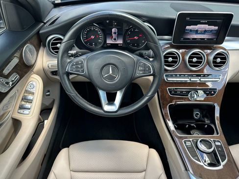 Used 2018 Mercedes-Benz C 300 Sedan image 15