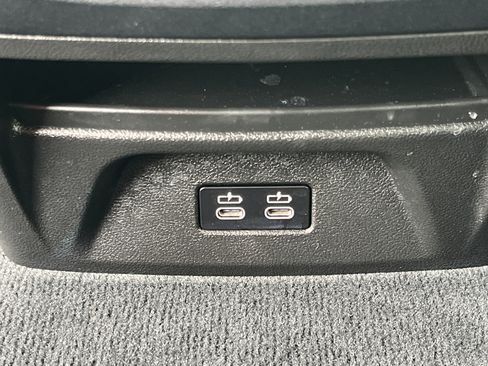 Used 2025 BMW X4 xDrive30i image 23