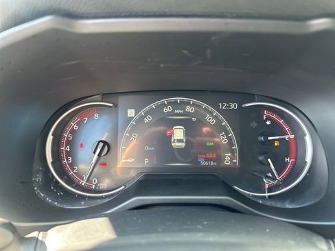 Used 2024 Toyota RAV4 XLE image 23