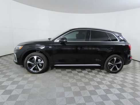 Used 2025 Audi Q5 2.0T Premium Plus w/ Premium Plus Package AWD/4WD image 8