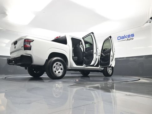 Used 2022 Nissan Frontier S w/ Technology Package image 57